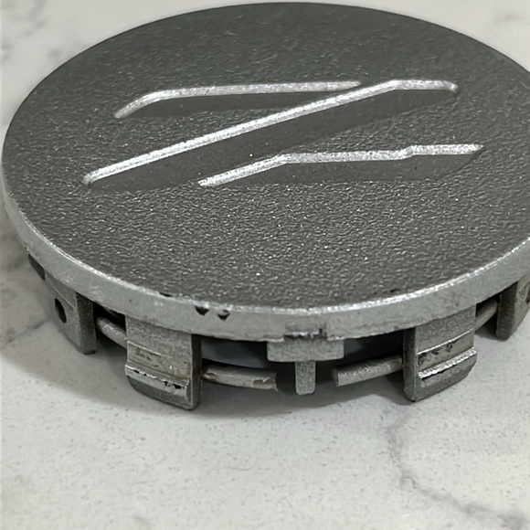 Nissan Z 280ZX 300ZX Wheel Center Cap 2-1/4 - Picture 5 of 7